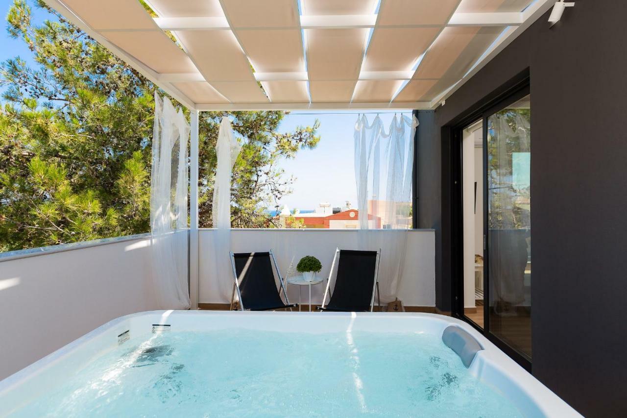Nisos Villa, Pool & Heated Spawhirlpool, Walking To Beach, By Thinkvilla Sfáka 外观 照片